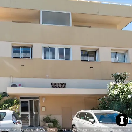 Lägenhet Air-conditioned Facing The Port Of Laurent With 2 Bedrooms *